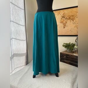 Notations maxi length skirt size XL